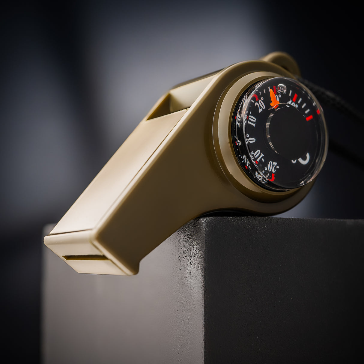 Fluier Apărare Supraviețuire • 3 în 1 (Fluier, Termometru, Busolă)