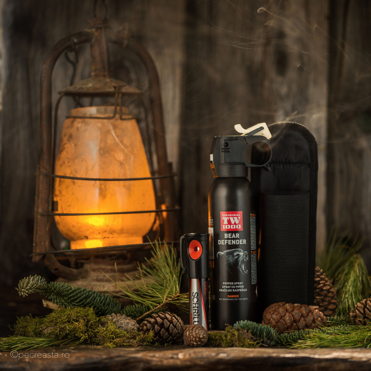 Set Protecție Urs TW1000 (Spray + Husă + Alarmă)